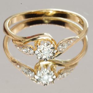 9ct Yellow Gold Diamond Ring Hallmark Size M1/2 Pre Owned