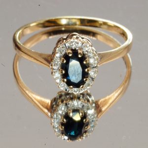 9ct Gold Blue Topaz & Diamond Halo Ring UK Size N Pre Owned