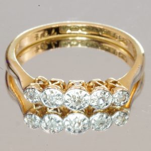 18ct Yellow Gold Diamond 5 Stone Ring UK Size N Pre Owned