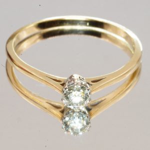 18ct Gold Diamond Solitaire Hallmark Ring UK Size W Pre Owned