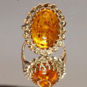 9ct Gold Baltic Amber Cabochon Ring UK Size N1/2 Pre Owned