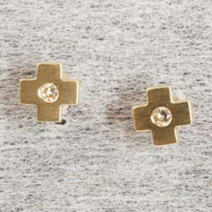 9ct Yellow Gold Diamond Stud Earrings Pierced Ears Pre Owned