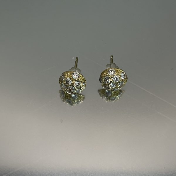 9ct Real Gold Stud Earrings For Pierced Ears Pre Owned - Image 3