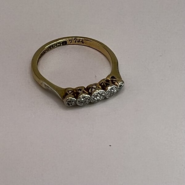18ct Yellow Gold Diamond 5 Stone Ring UK Size N Pre Owned - Image 4