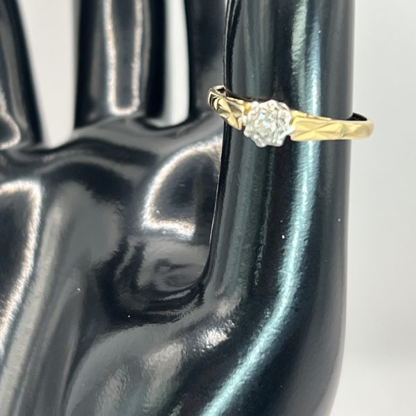 18ct Yellow Gold Diamond Solitaire Hallmark Ring UK Size O Pre Owned - Image 5
