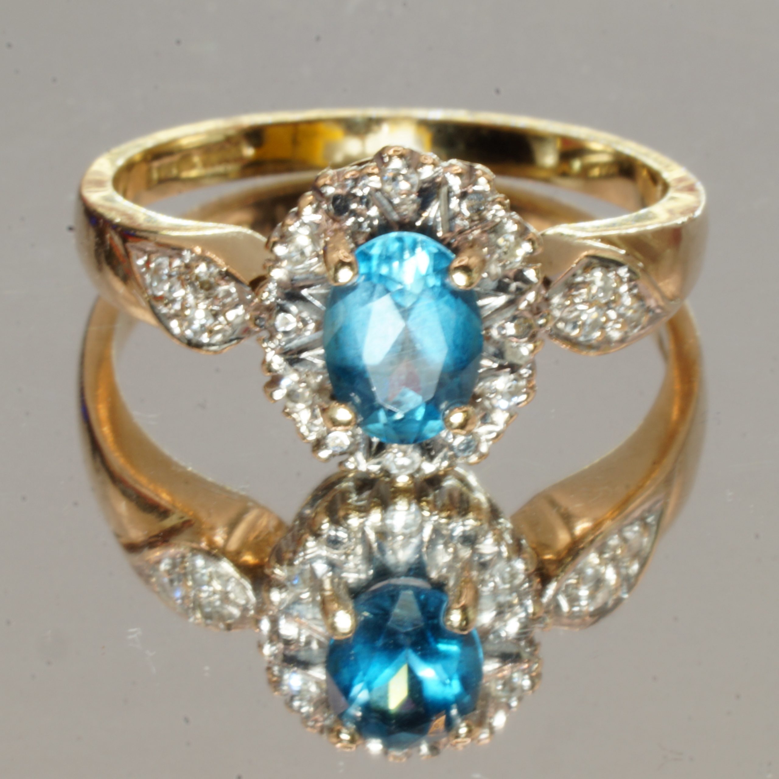 9ct Gold Indigolite Diamond Halo Ring UK Size M1/2 Pre Owned