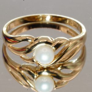 9ct Yellow Gold Pearl Ring Hallmark UK Size N1/2 Pre Owned
