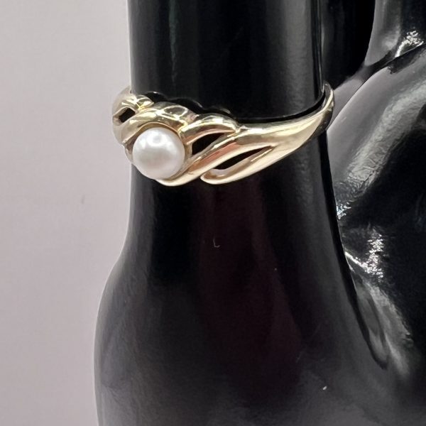 9ct Yellow Gold Pearl Ring Hallmark UK Size N1/2 Pre Owned - Image 5