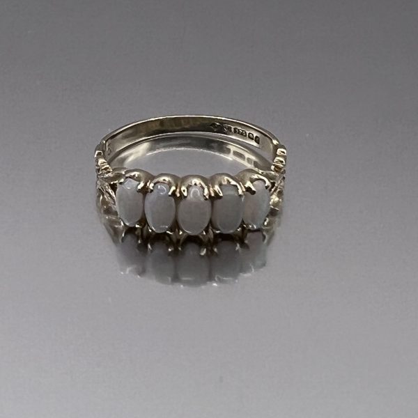 9ct Yellow Gold 5 Stone Opal Ring UK Size M1/2 Pre Owned - Image 2