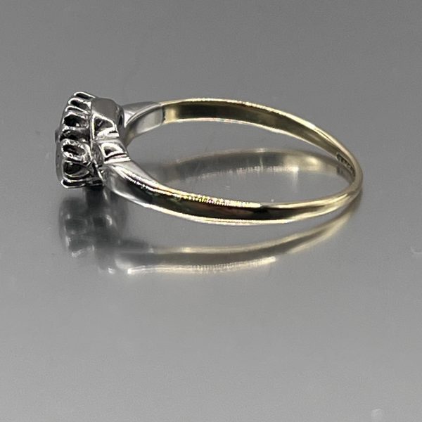 18ct Gold Diamond Trilogy Crossover Ring UK Size M1/2 Pre Owned - Image 3