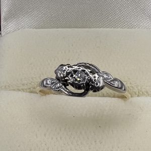 18ct Gold Diamond Trilogy Crossover Ring UK Size M1/2 Pre Owned