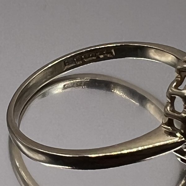 9ct Gold Single Turquoise Ring Hallmark UK Size K1/2 Pre Owned - Image 4