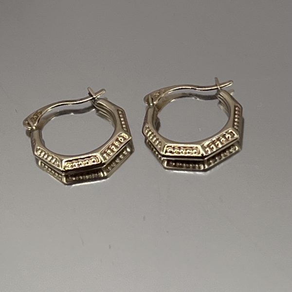 9ct Gold Hallmark Small Hoop Earrings Pierced Ears Pre Owned