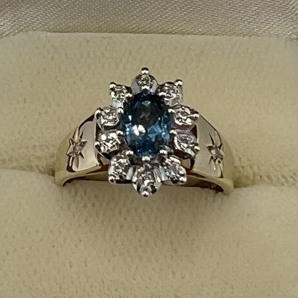 9ct Gold Indigolite & Diamond Halo Ring UK Size O1/2 Pre Owned - Image 4