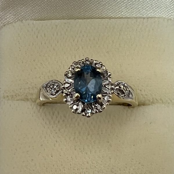 9ct Gold Blue Indigolite Diamond Halo Ring UK Size M1/2 Pre Owned - Image 4