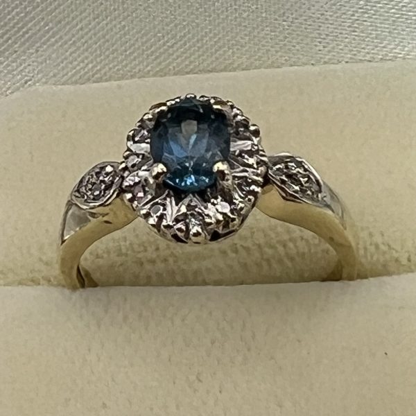 9ct Gold Blue Indigolite Diamond Halo Ring UK Size M1/2 Pre Owned