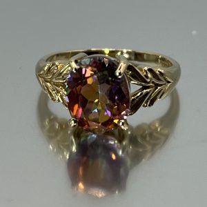 9ct Gold Mystic Topaz Solitaire Ring Hallmark UK Size M1/2 Pre Owned
