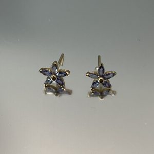 9ct Yellow Gold Amethyst Daisy Stud Earrings Pierced Ears Pre Owned