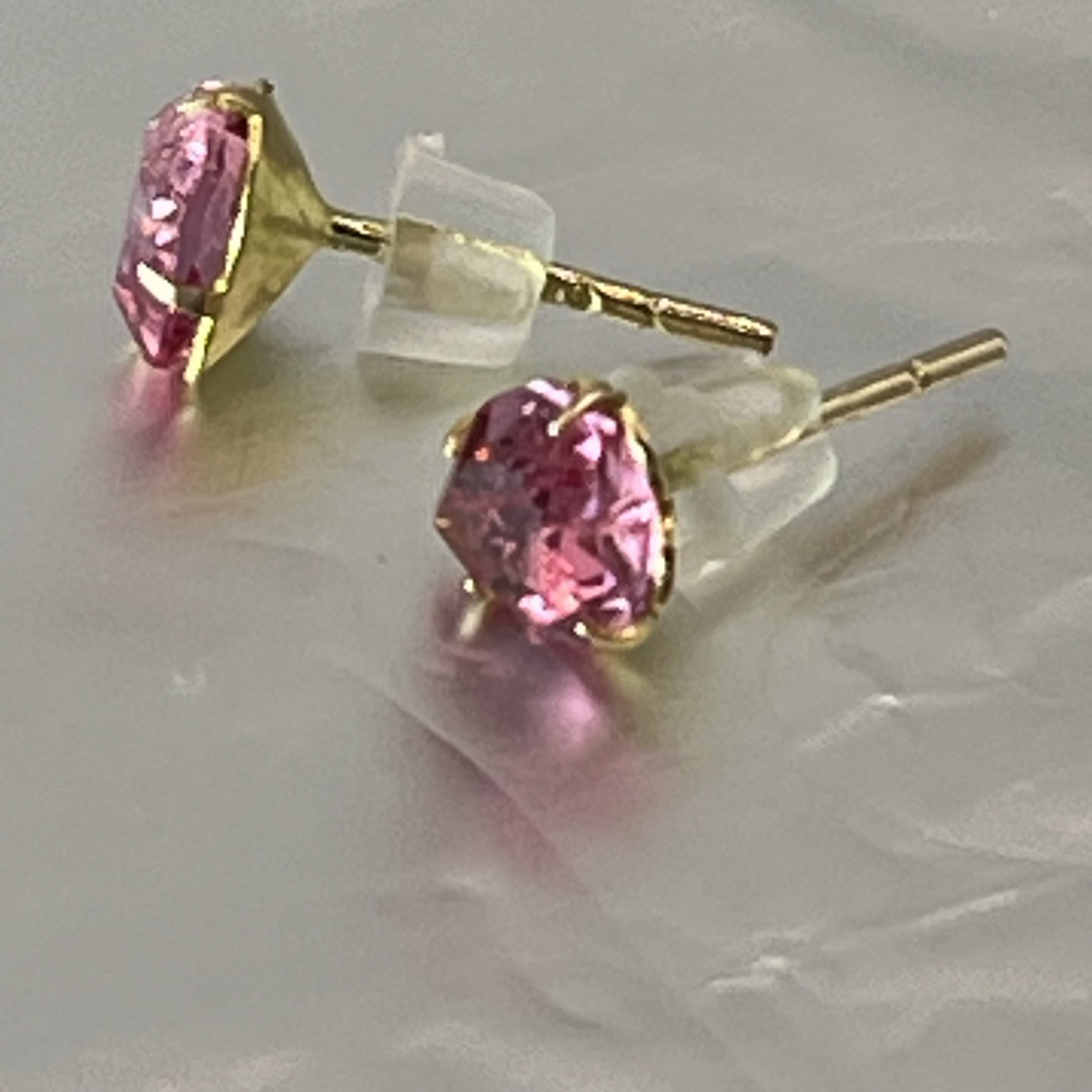 9ct Gold Pink Topaz Stud Earrings Hallmark Pierced Ears Pre Owned - Image 2