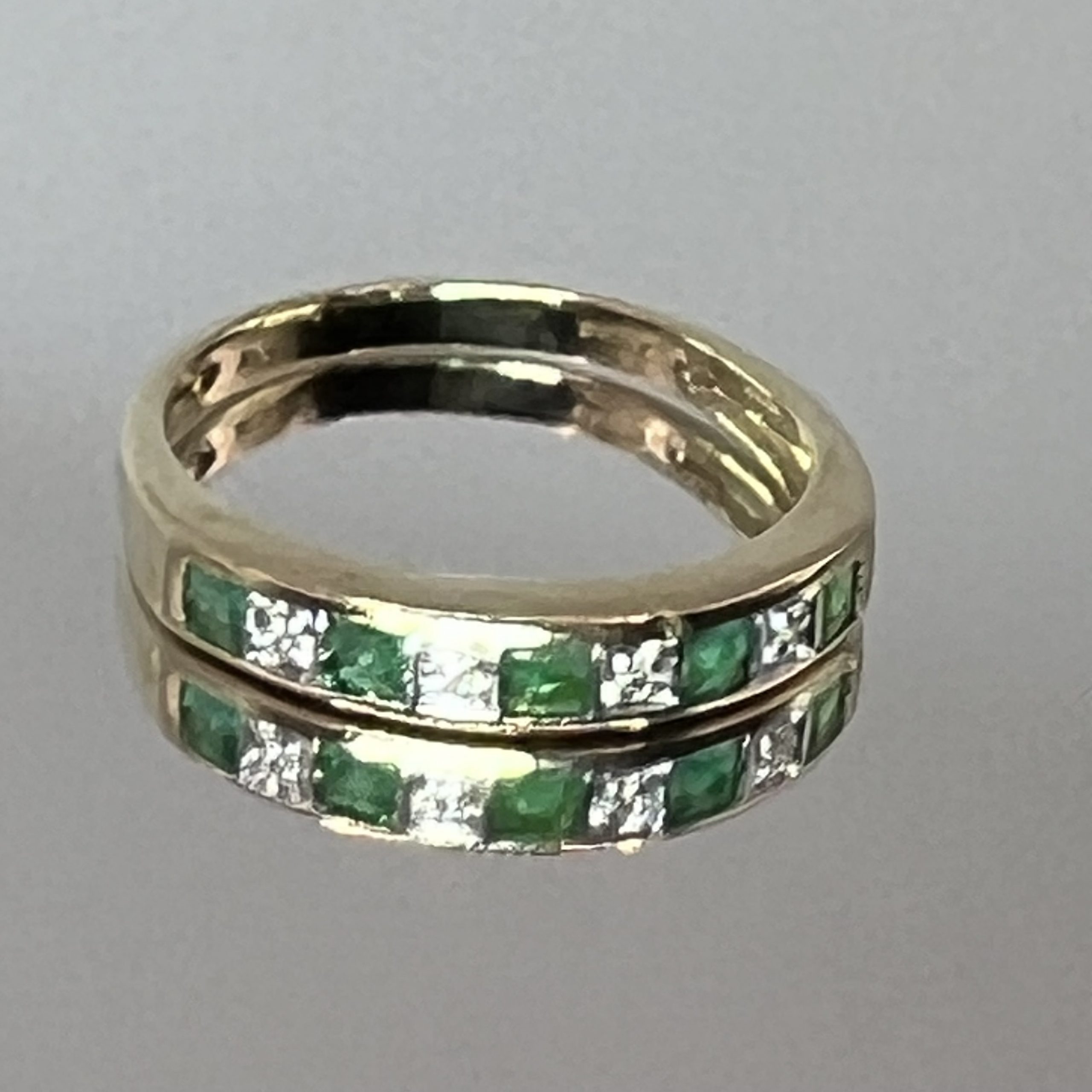 9ct Gold Emerald Diamond Half Eternity Ring Pre Owned UK Size N