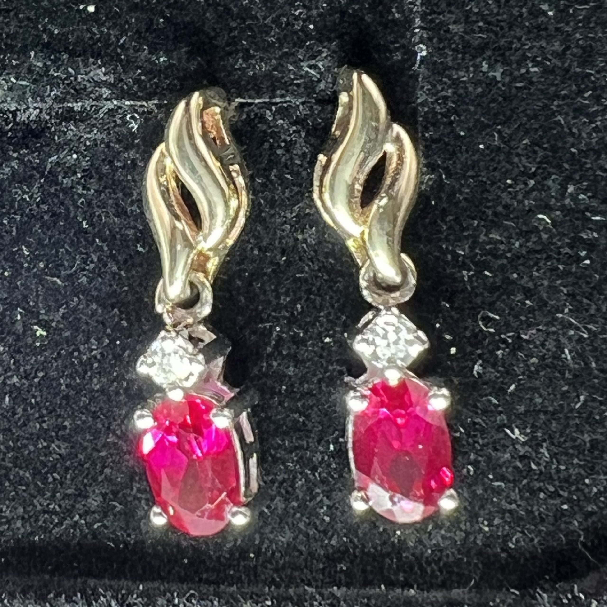 9ct Gold Ruby Diamond Dangle/Drop Earrings Hallmark Pre Owned - Image 5