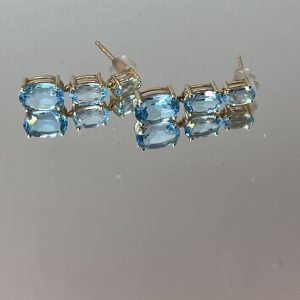 9ct Gold Aquamarine Dangle/Drop Earrings Pierced Ears Pre Owned