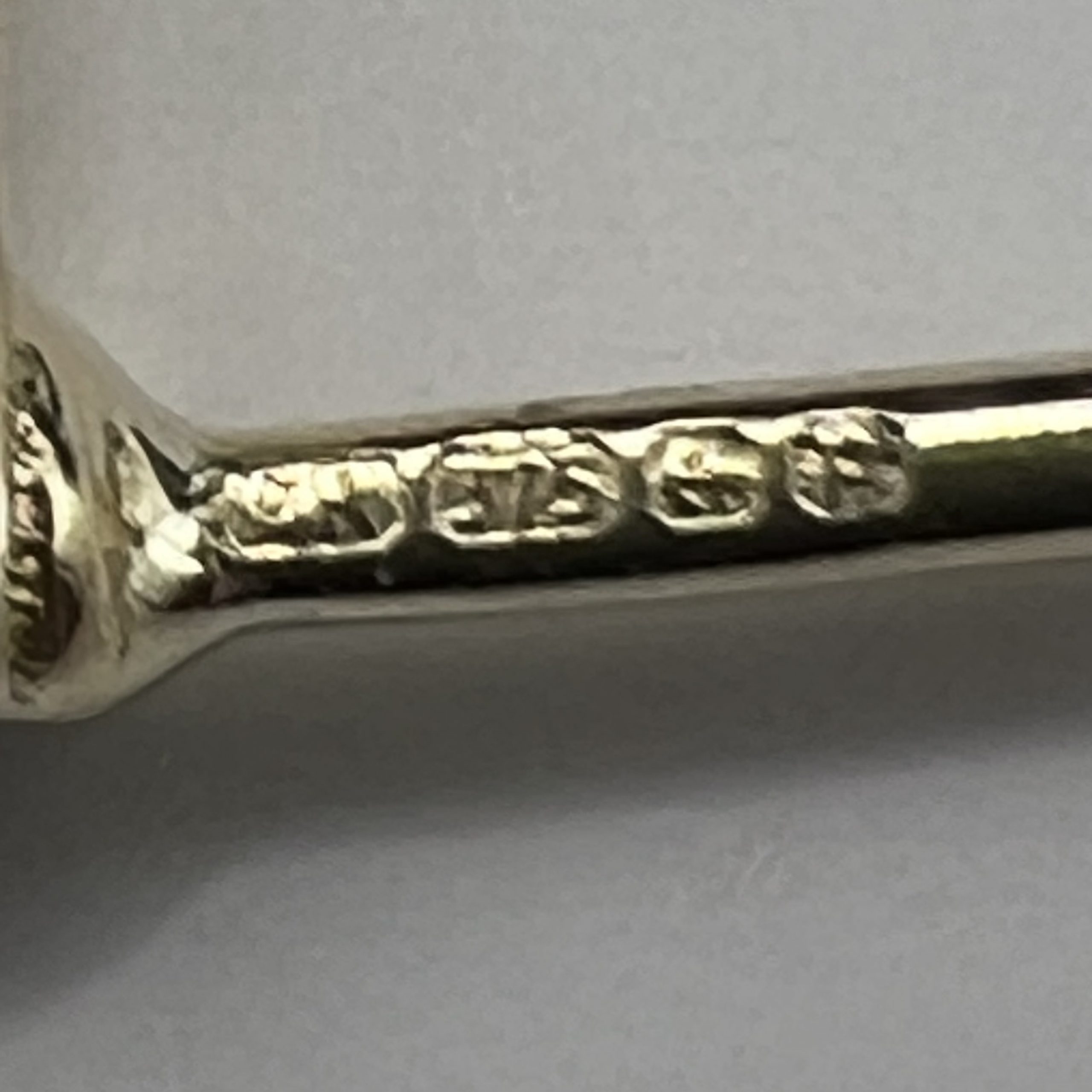 9ct Yellow Gold Topaz Dangle/Drop Earrings Pierced Ears Pre Owned - Image 3