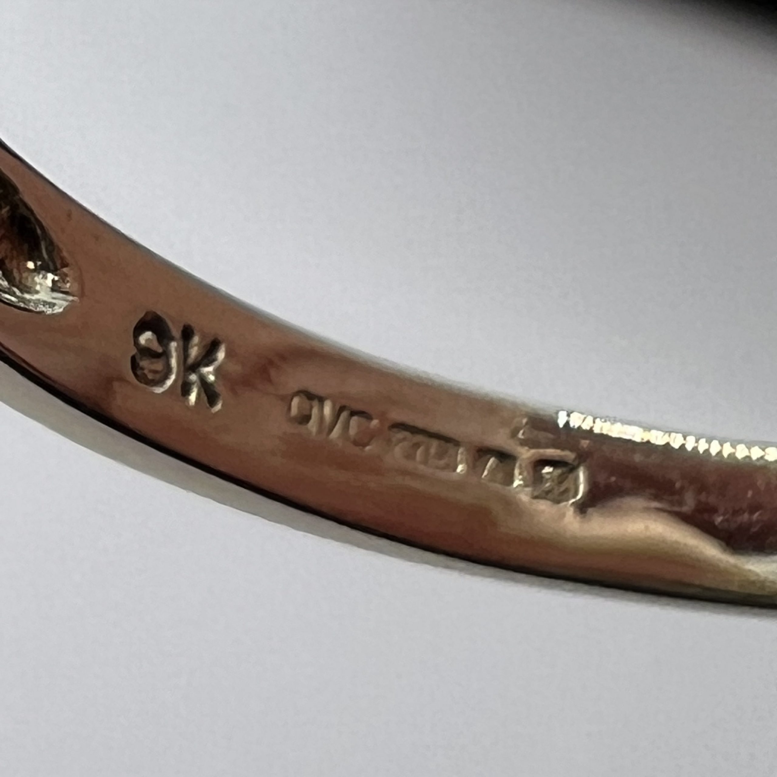 9ct Gold Garnet Citrine Trilogy Ring Hallmark Pre Owned UK Size O - Image 3