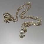 9ct Yellow Gold Necklace 16 Inch Chain Pearl Pendant Pre Owned