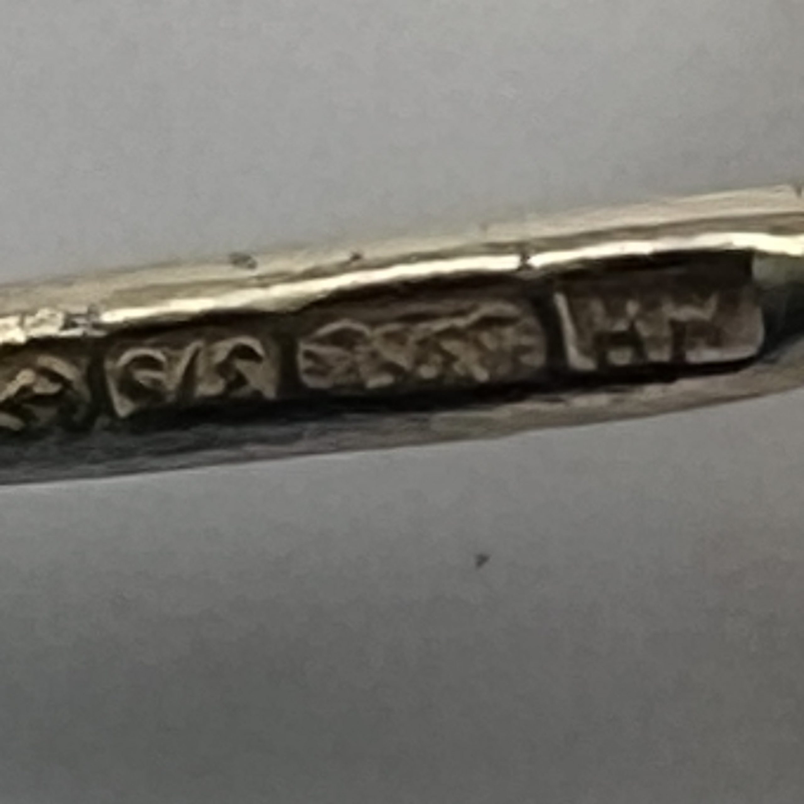 9ct Gold Pearl Dangle Earrings Hallmark Pierced Ears Pre Owned - Image 3