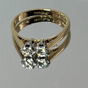 18ct Gold Diamond Engagement Ring UK Size K Pre Owned