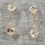 9ct Gold Dangle Earrings Heart Detail Pierced Ears Pre Owned