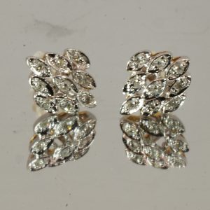 9ct White Gold Diamond Cluster Earrings Pierced Ears Pre Owned