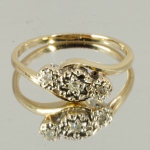 9ct Gold Cross Over Trilogy Diamond Ring Hallmark UK Size M1/2 Pre Owned