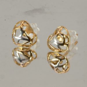 9ct Gold Heart Stud Earrings Hallmark Pierced Ears Pre Owned