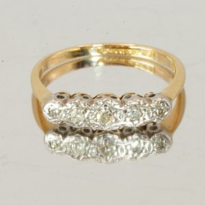 18ct Gold Diamond Classic Ring Hallmark UK Size J1/2 Pre Owned