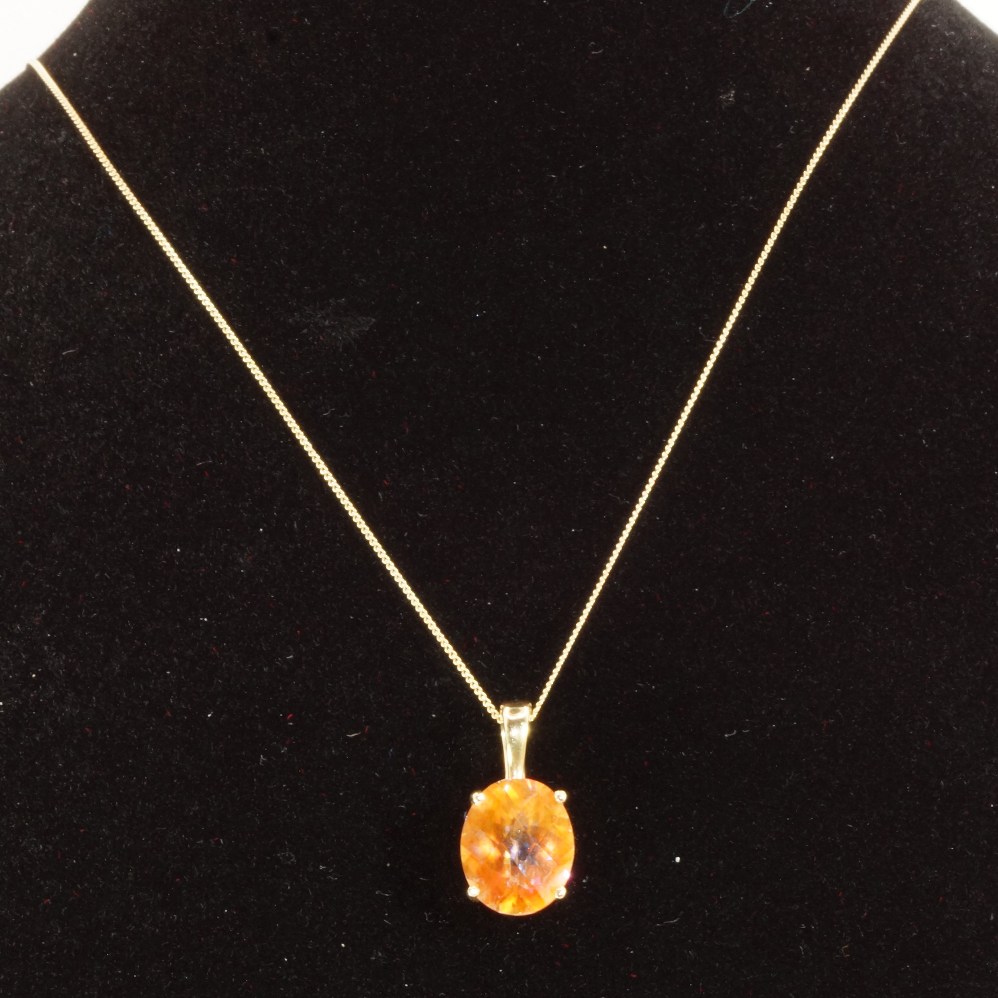 9ct Gold 20 Inch Chain Necklace Mystic Topaz Pendant Pre Owned
