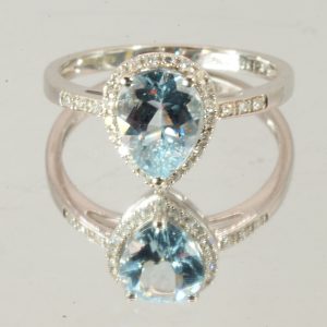9ct White Gold Tear Drop Topaz Diamond Ring Hallmark UK Size O Pre Owned