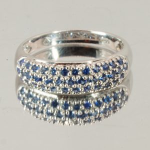 9ct White Gold Topaz Half Eternity Ring UK Size N Pre Owned