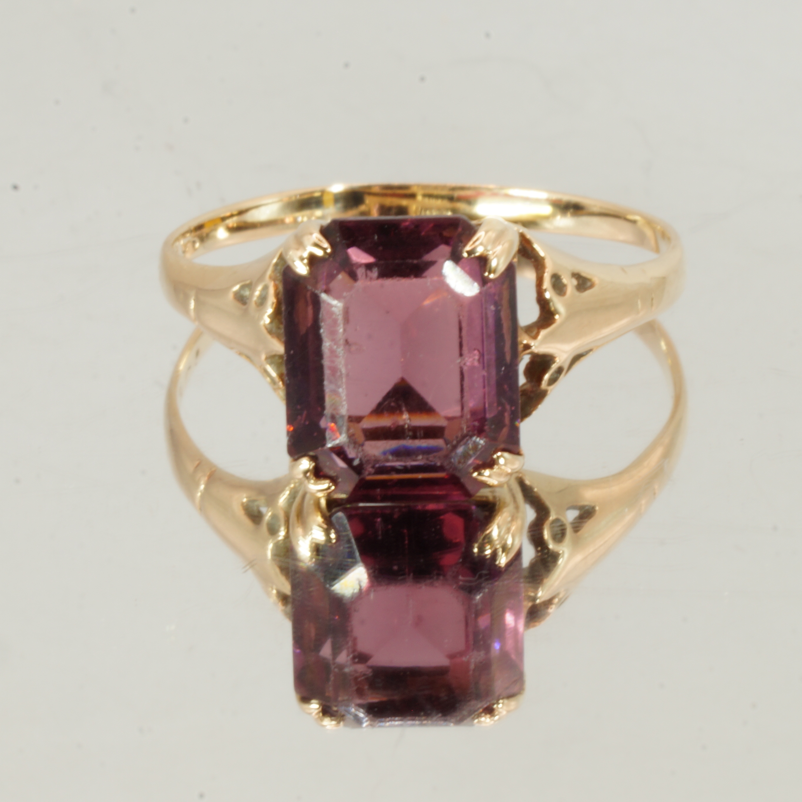 9ct Gold Single Amethyst Ring Hallmark UK Size N1/2 Pre Owned