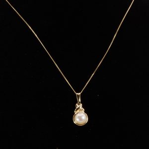 9ct Gold 18 Inch Chain Necklace Pearl Pendant Pre Owned