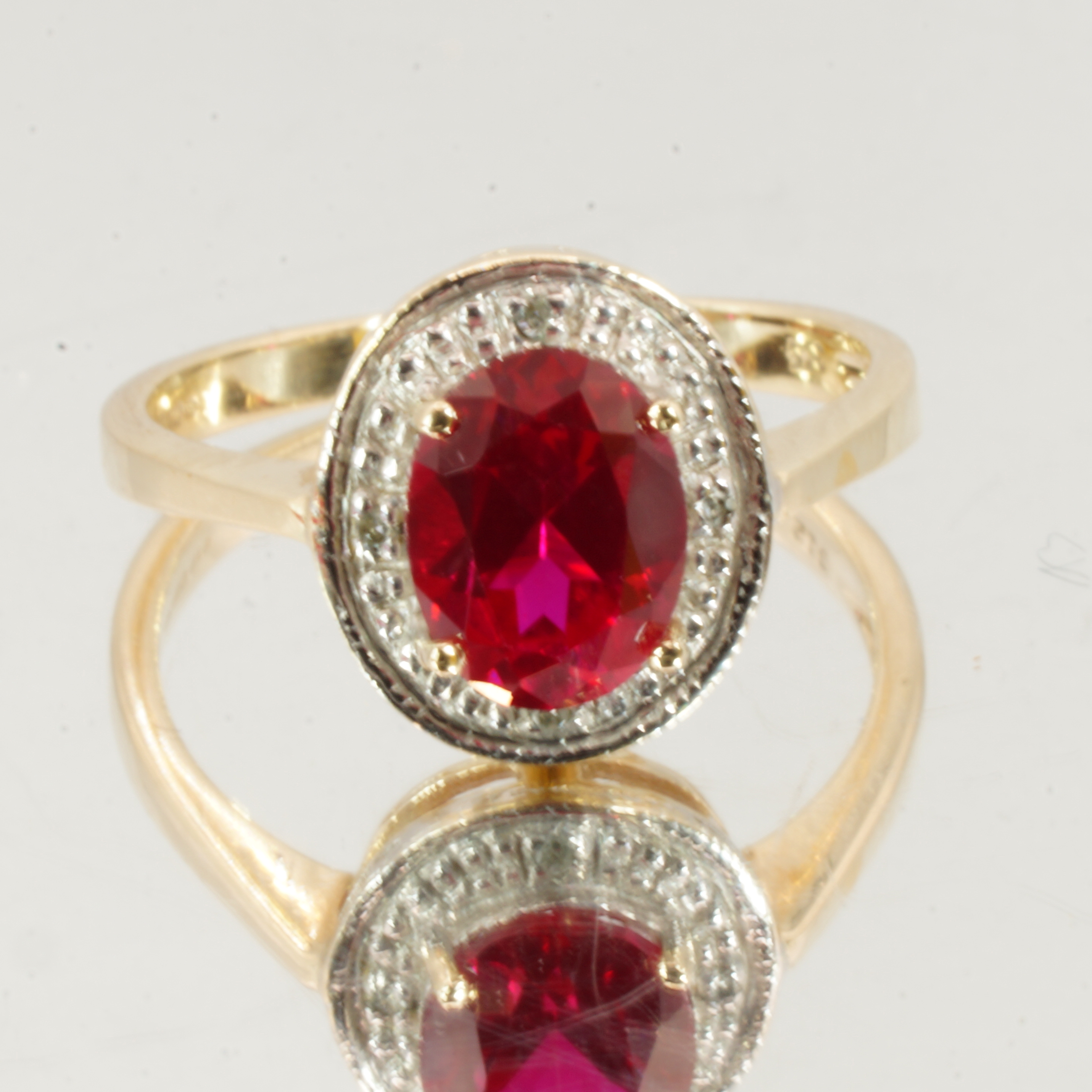 9ct Gold Ruby Halo Cluster Ring Hallmark UK Size K1/2 PreOwned