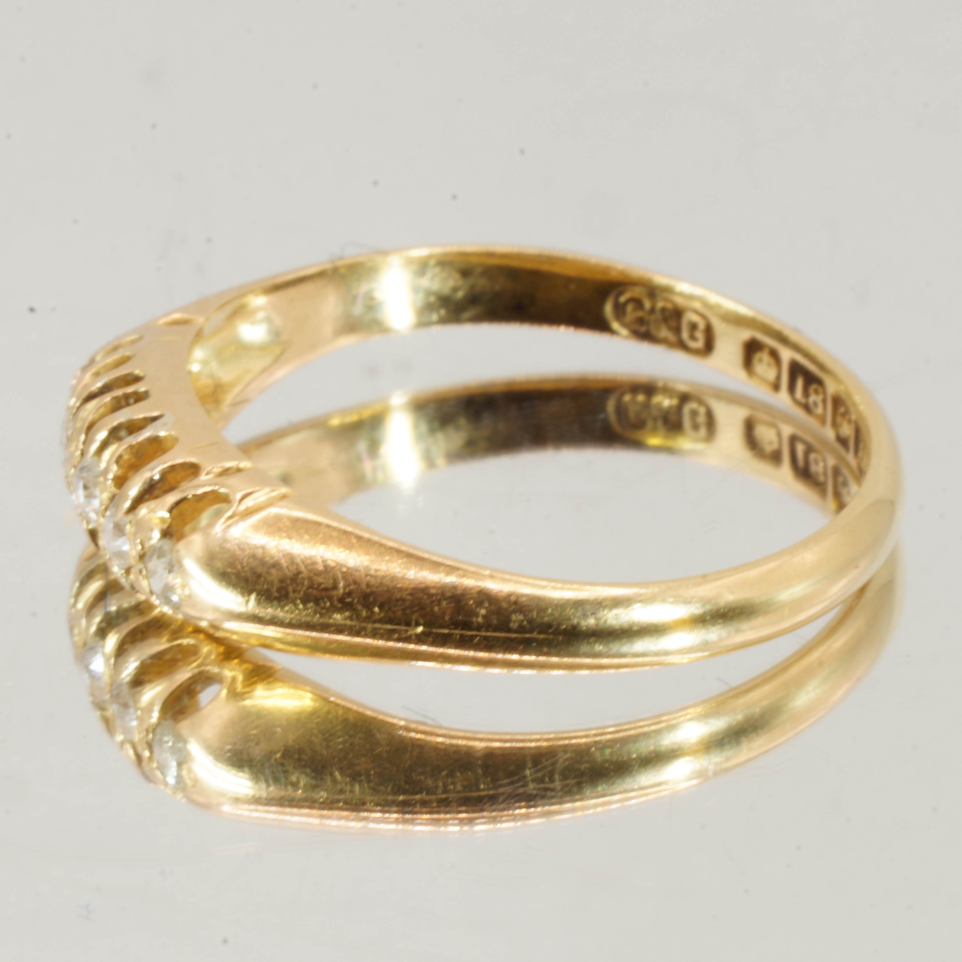 18ct Gold Diamond Ring Stacking Hallmark UK Size M Pre Owned - Image 2