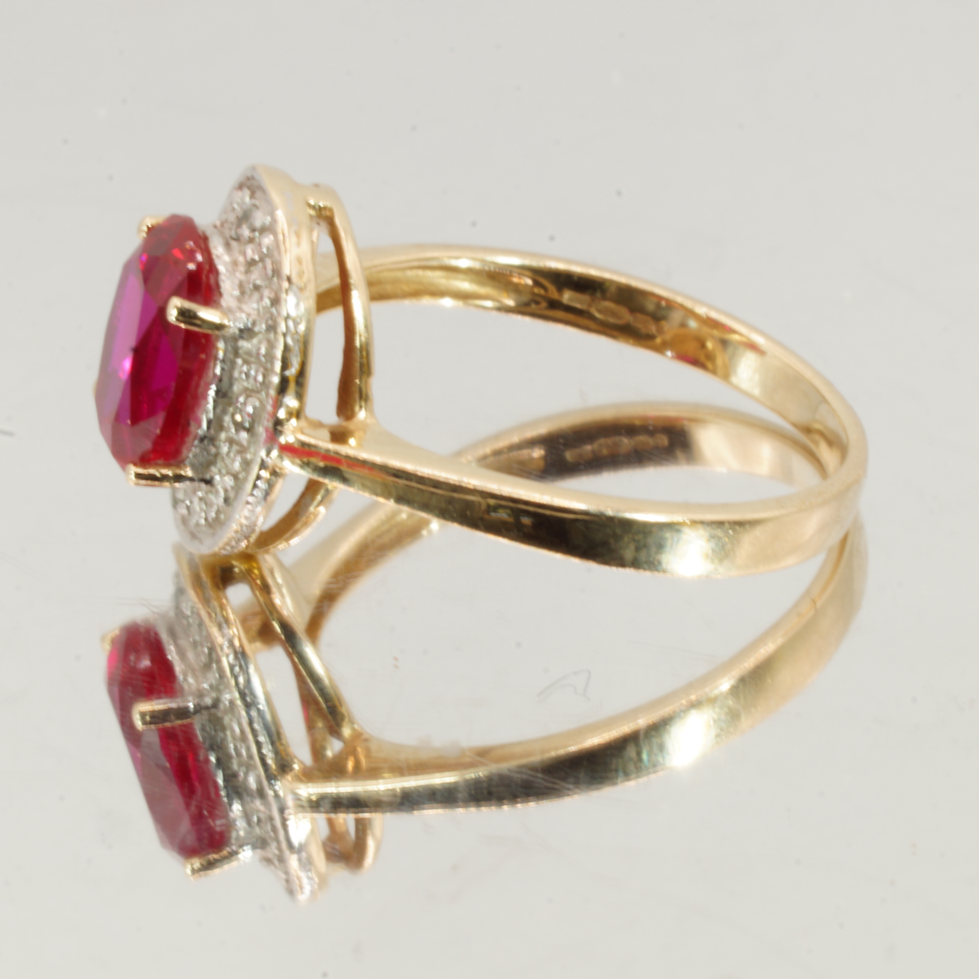 9ct Gold Ruby Halo Cluster Ring Hallmark UK Size K1/2 PreOwned - Image 2