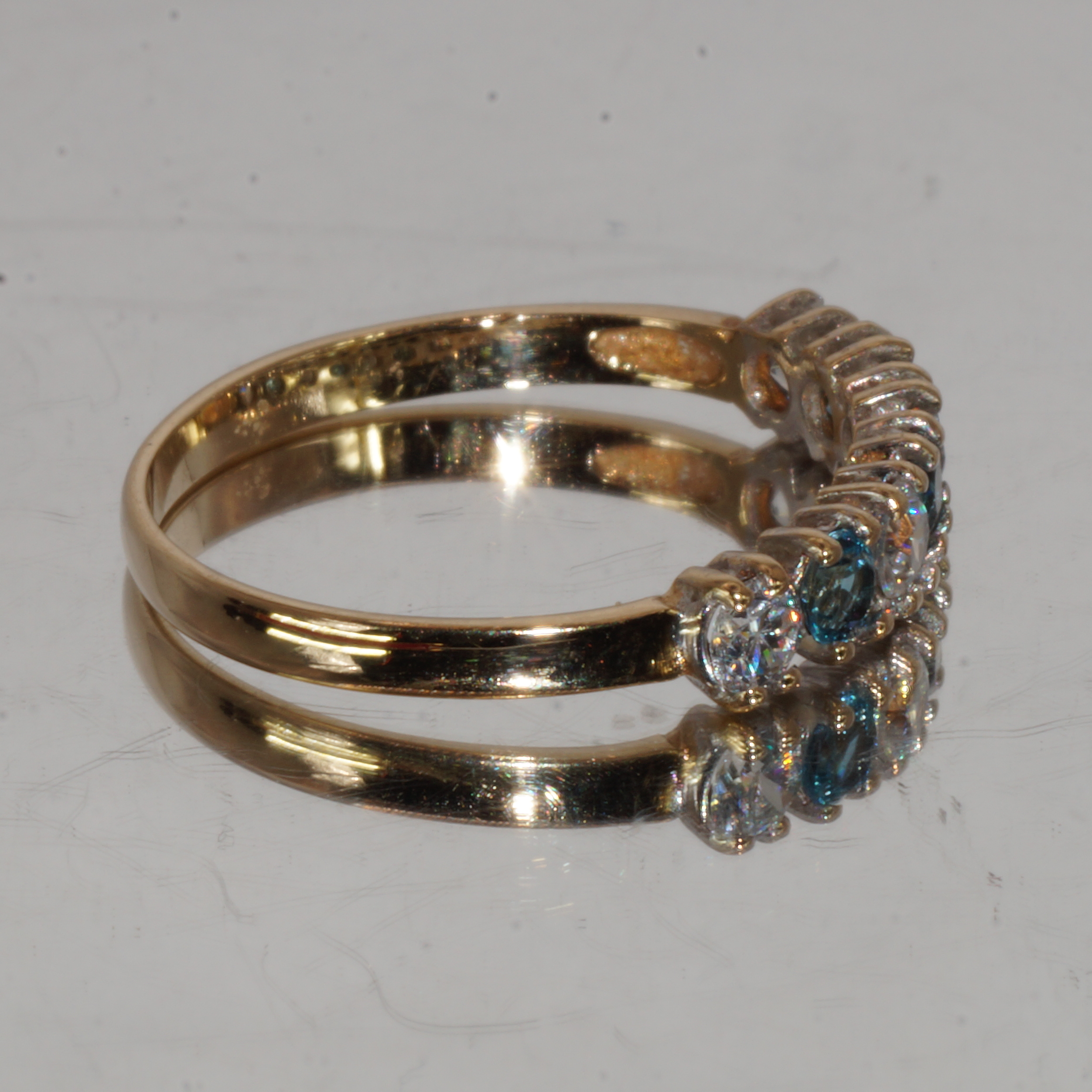 9ct Gold Aquamarine Eternity Ring Hallmark UK Size M Pre Owned - Image 3