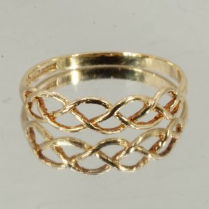 9ct Gold Multi Crossover Ring Hallmark UK Size N1/2 Pre Owned