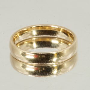 9ct Gold Wedding Ring Band Hallmark UK Size N Pre Owned