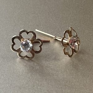 9ct Yellow Gold Dainty Stud Earrings Pierced Ears 8mm Diameter Pre Owned