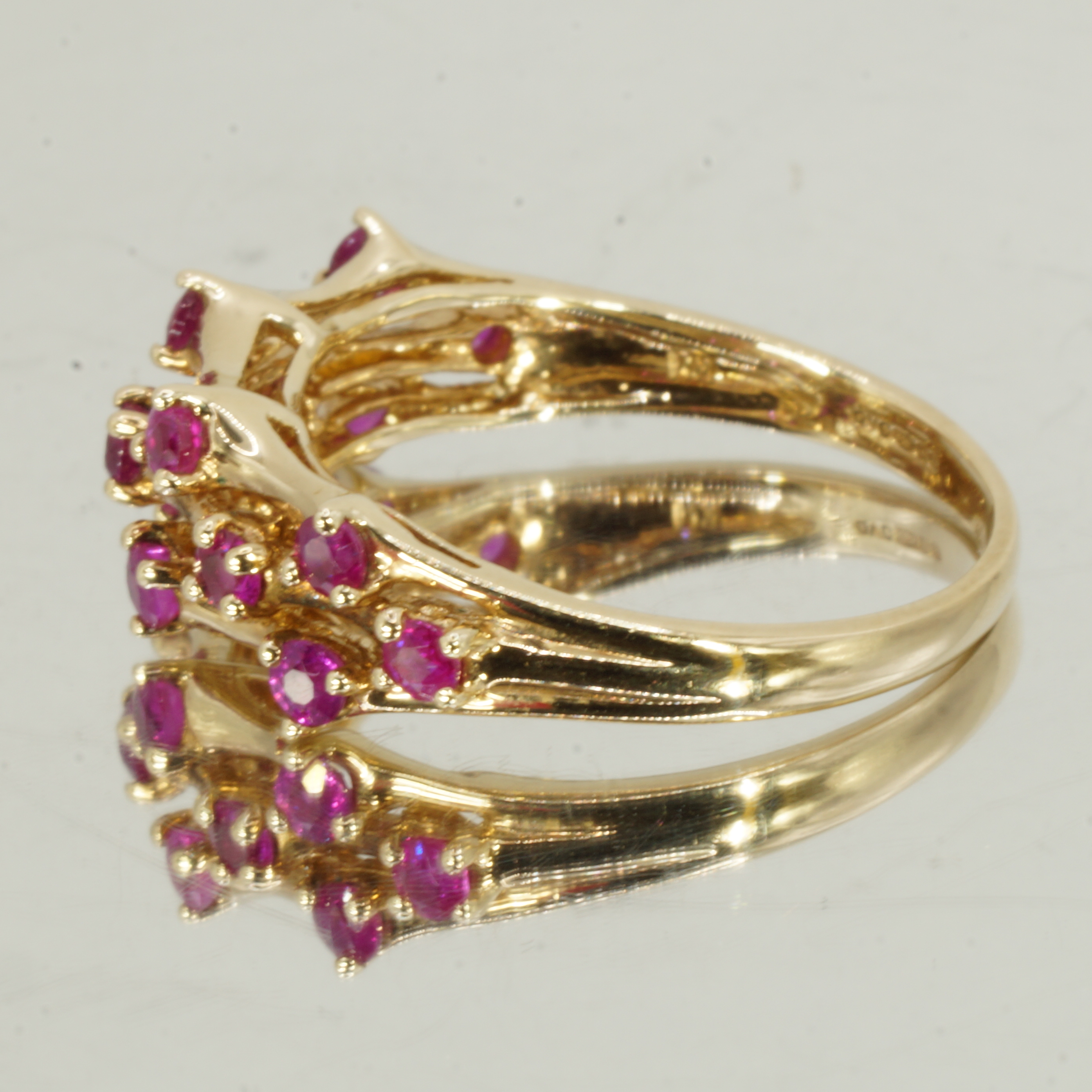 9ct Gold Multi Ruby Ring Hallmark UK Ring Size Q1/2 Pre Owned - Image 3