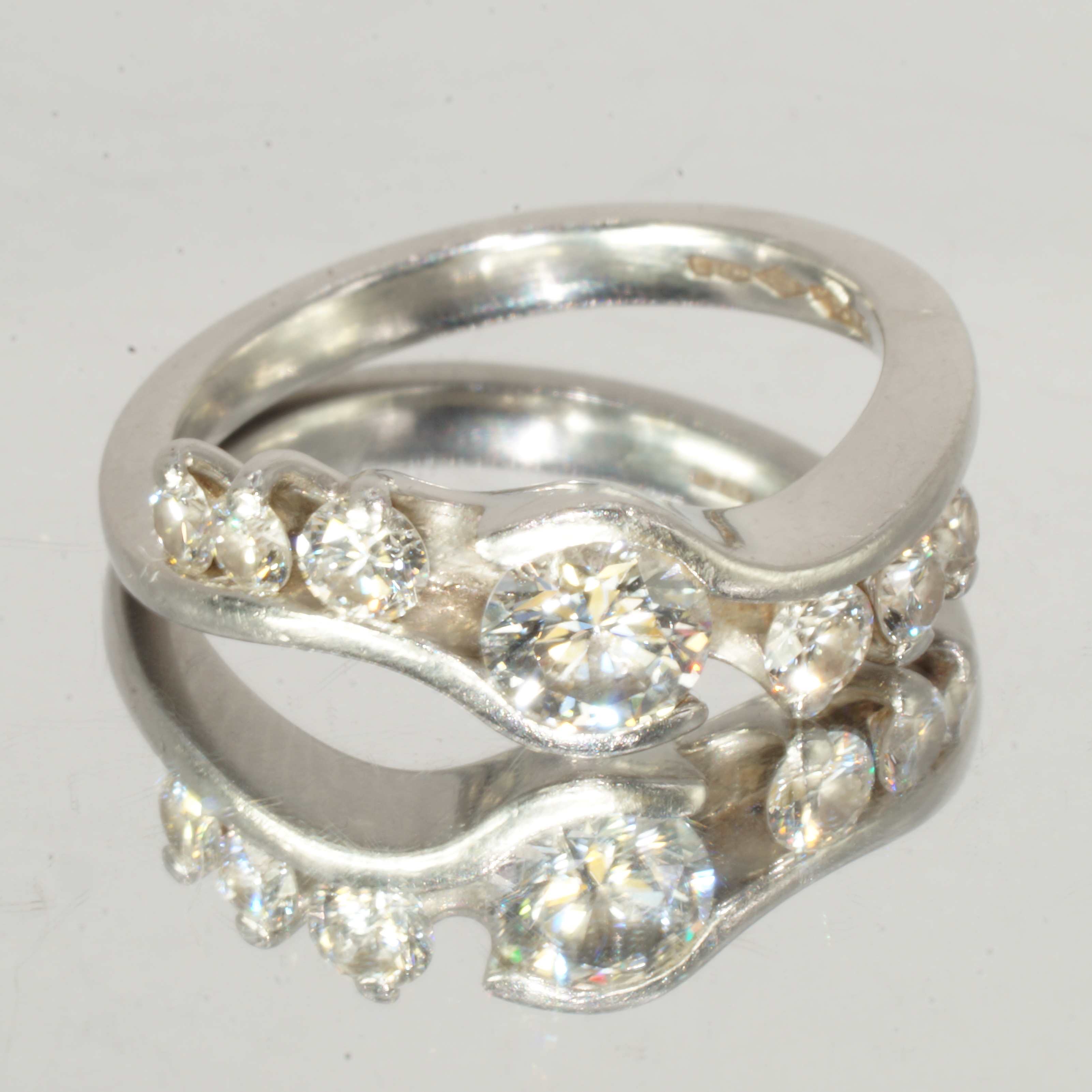 Platinum Ring with 1ct Total Diamond Weight Hallmark UK Size L Pre Owned